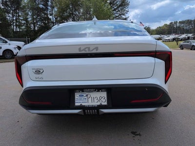2025 Kia K4 LXS