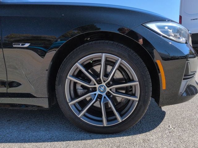 2022 BMW 3 Series 330e xDrive