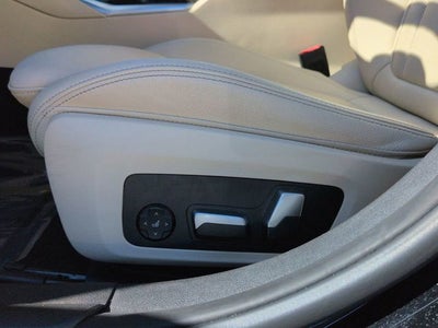 2022 BMW 3 Series 330e xDrive