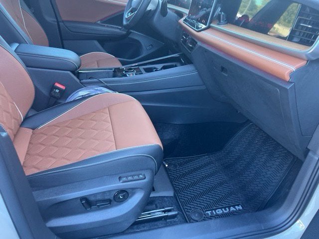 2026 Volkswagen Tiguan SEL R-Line Turbo AWD