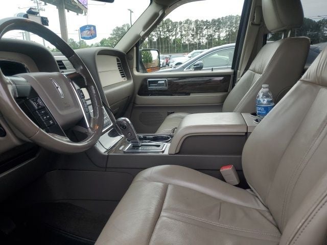2015 Lincoln Navigator Base 4WD