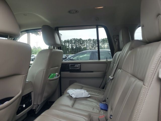 2015 Lincoln Navigator Base 4WD