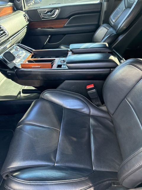 2018 Lincoln Navigator Select 4WD