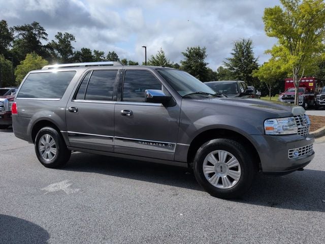 2013 Lincoln Navigator L Base DP