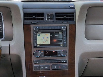 2013 Lincoln Navigator L Base DP