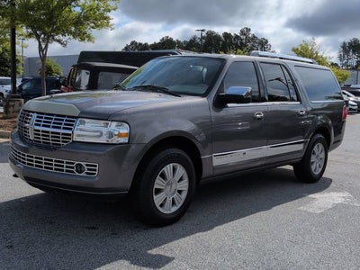 2013 Lincoln Navigator L Base DP
