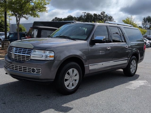 2013 Lincoln Navigator L Base DP