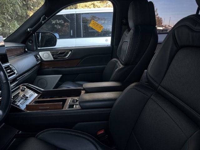 2023 Lincoln Navigator L Black Label 4WD