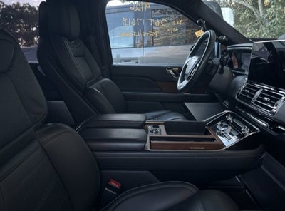 2023 Lincoln Navigator L Black Label 4WD