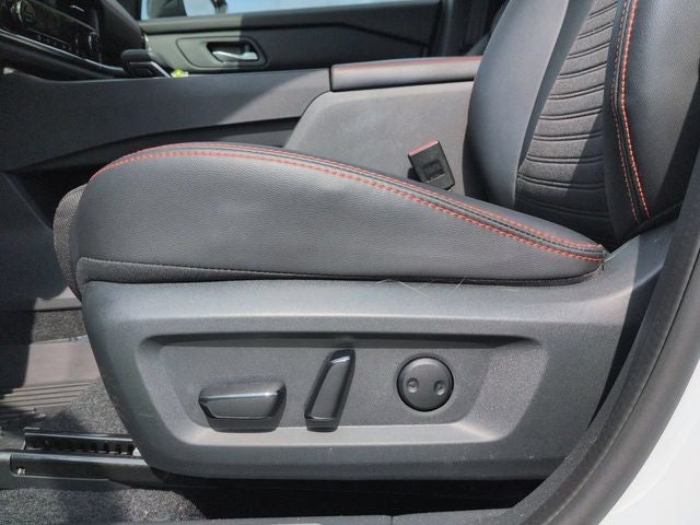 2025 Nissan Rogue Rock Creek AWD