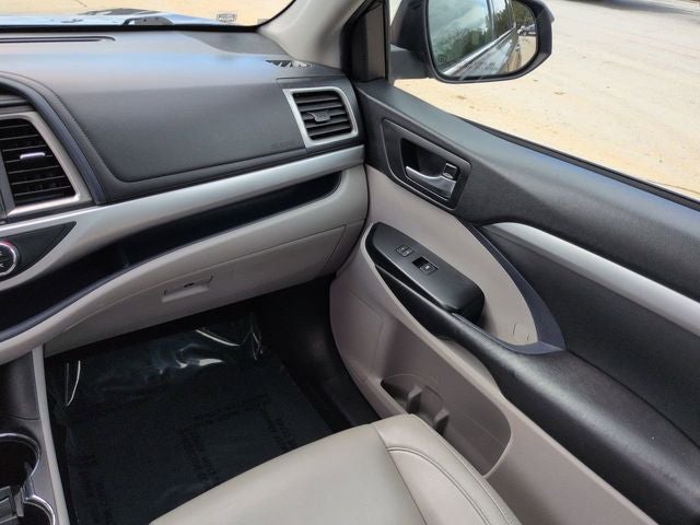 2019 Toyota Highlander XLE AWD