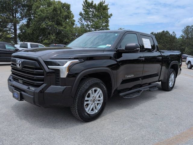 2024 Toyota Tundra SR5 4WD