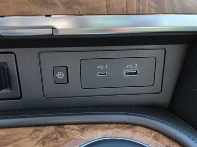 2022 Nissan Armada SL