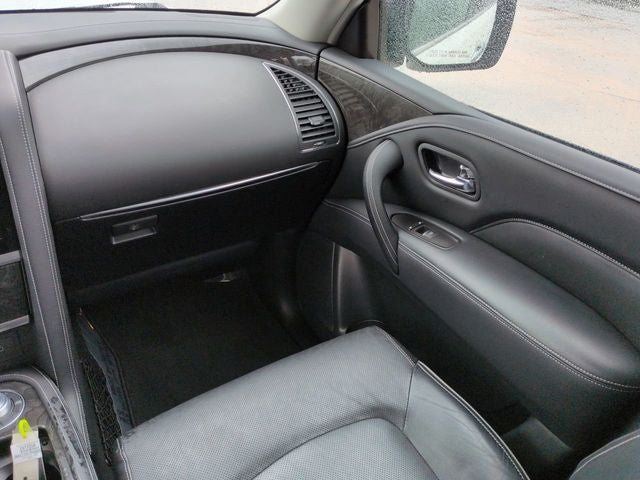 2023 INFINITI QX80 LUXE 4WD