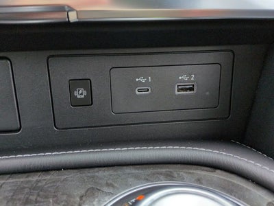 2023 INFINITI QX80 LUXE 4WD