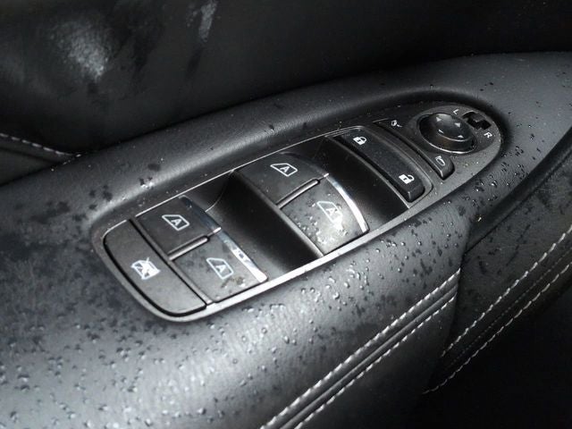 2023 INFINITI QX80 LUXE 4WD