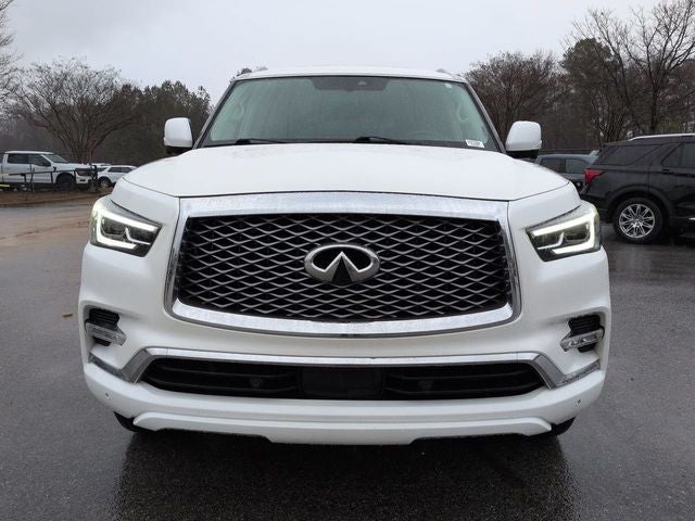 2023 INFINITI QX80 LUXE 4WD