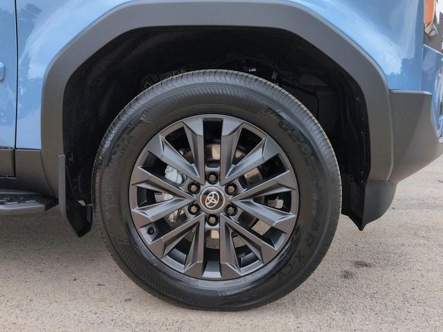 2026 Toyota Land Cruiser Base 4WD