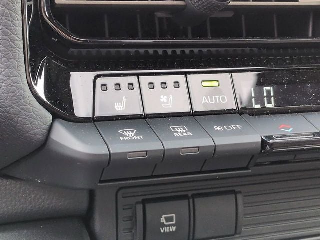 2026 Toyota Land Cruiser Base 4WD