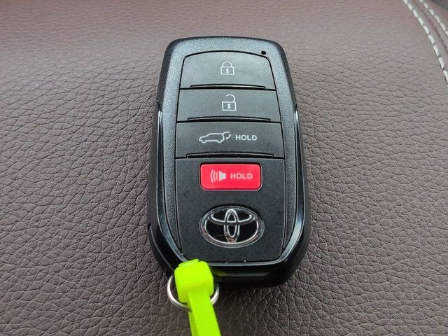 2026 Toyota Land Cruiser Base 4WD