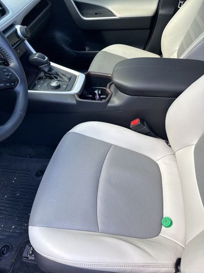 2022 Toyota RAV4 Hybrid Limited AWD