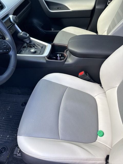 2022 Toyota RAV4 Hybrid Limited AWD