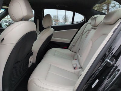 2025 Genesis G70 2.5T