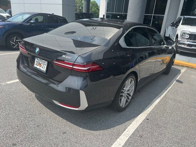 2024 BMW 5 Series 530i
