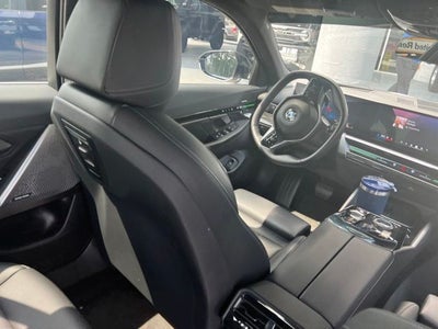 2024 BMW 5 Series 530i