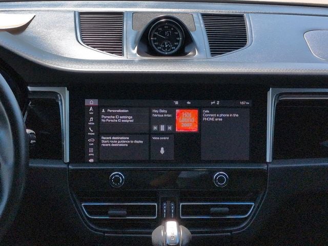 2023 Porsche Macan T AWD