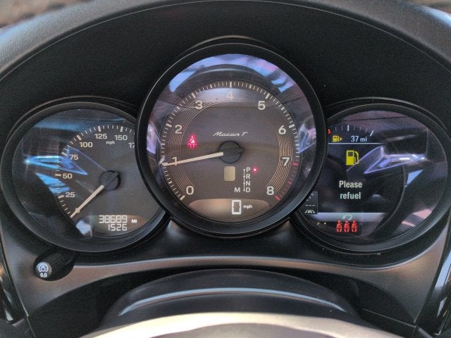 2023 Porsche Macan T AWD