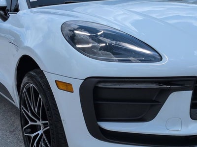 2024 Porsche Macan Base