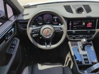 2024 Porsche Macan Base
