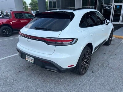 2024 Porsche Macan Base