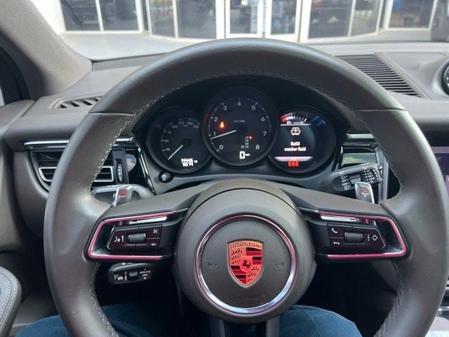 2024 Porsche Macan Base