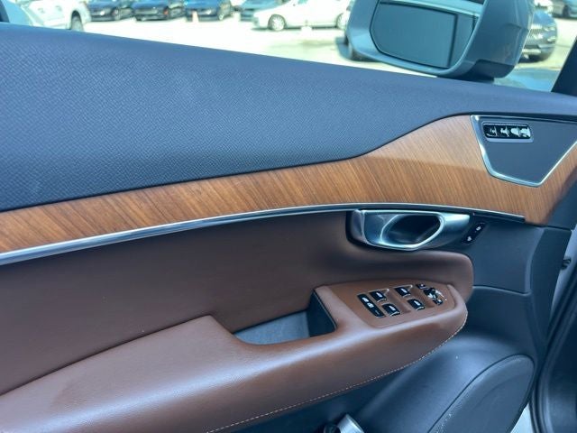 2023 Volvo XC90 B5 Plus AWD