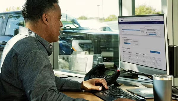 Ford Commercial Vehicle Buying